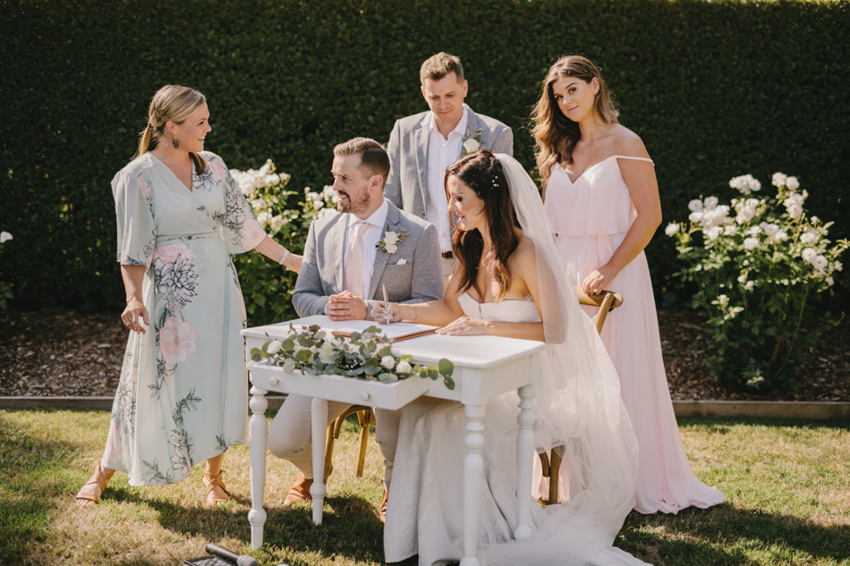 April &amp; Matt�s wedding at Flowerdale Estate — DUUET